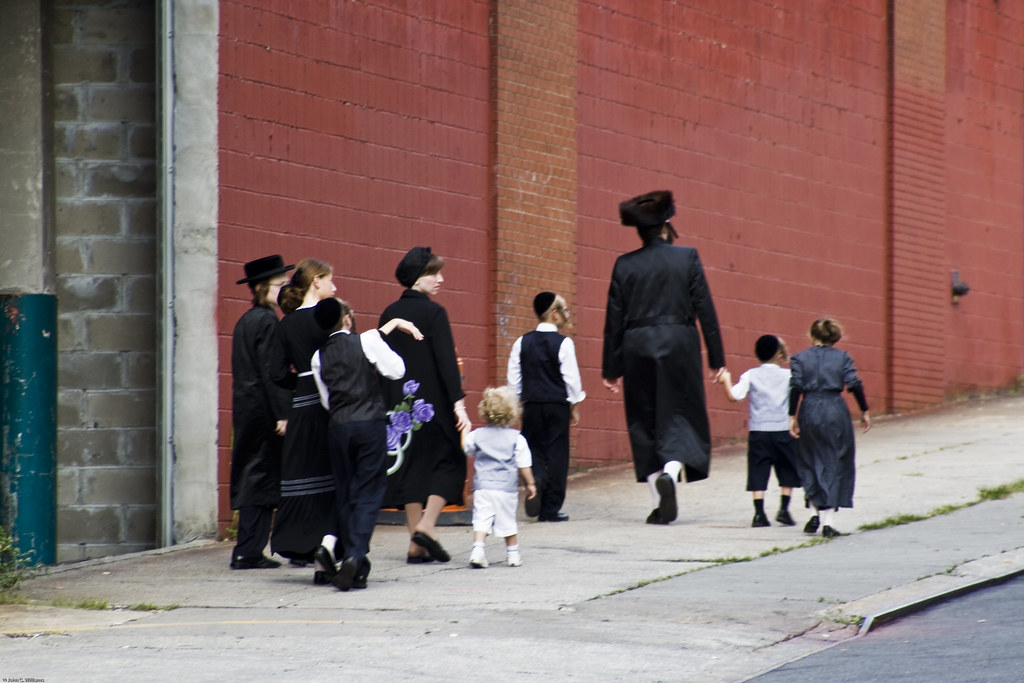 Familia Satmar, Brooklyn