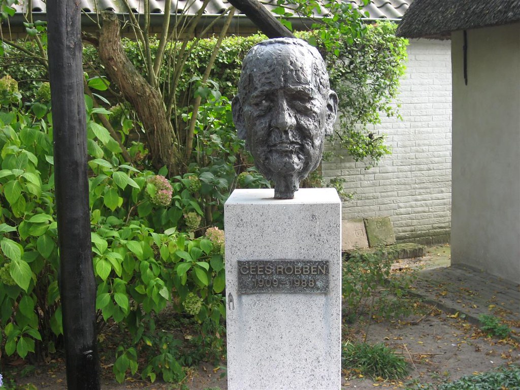 Goirle. C.Robben schrijver Tilburgs Prentebuukske | Writer C… | Flickr