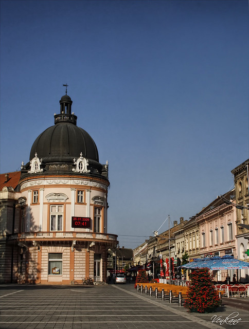 Nevena Uzurov - City square