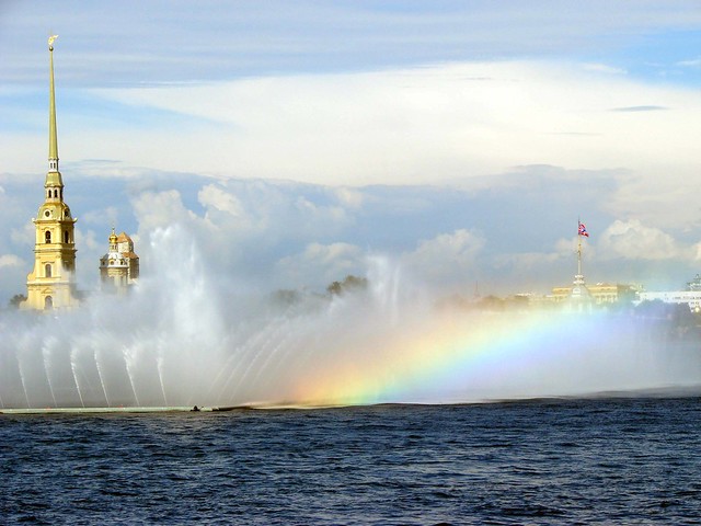 Peterburg Petersburg Neva fountain rainbow view