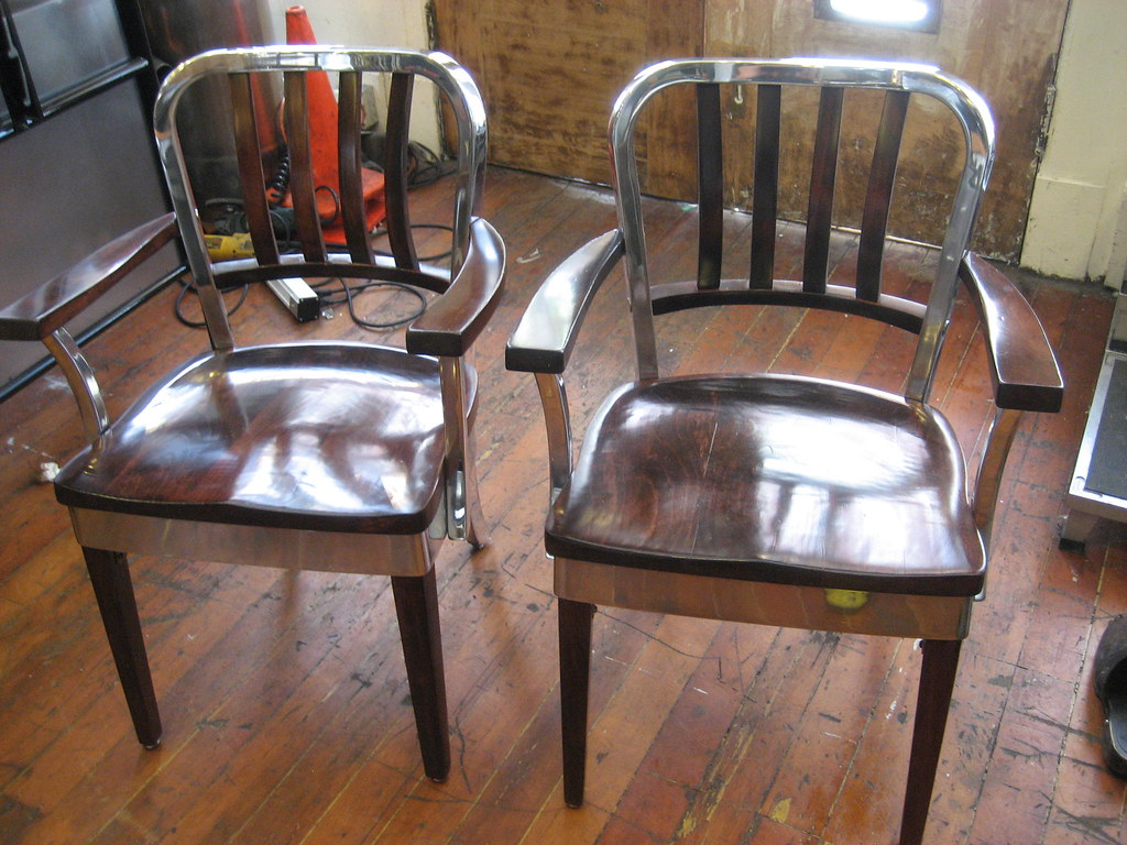 Pair Of 1940 S Wood And Polished Aluminum Shaw Walker Offi Flickr