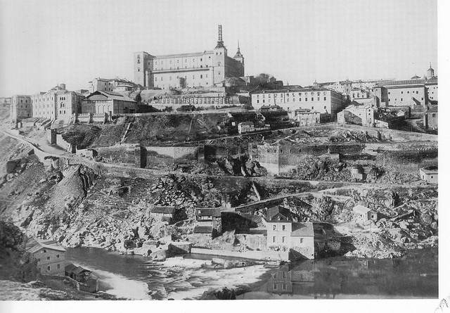 Turbinas de Vargas y Alcázar de Toledo hacia 1895