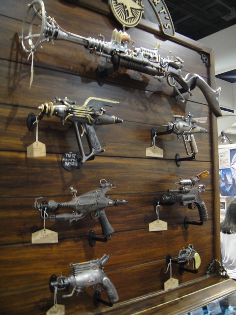 Steampunk weapons at the Weta booth
