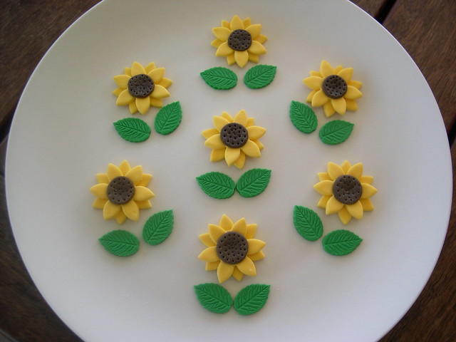 sunflower cupcake toppers