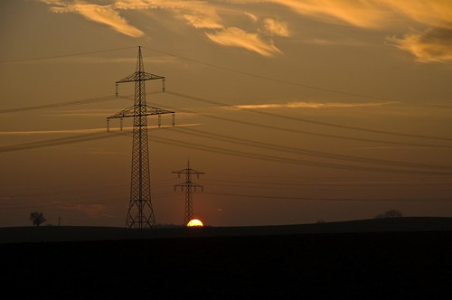 sunset lines geotagged outside power electricity masts kraichgau formfaktor geo:lat=4915643222542495 geo:lon=8924410799441613