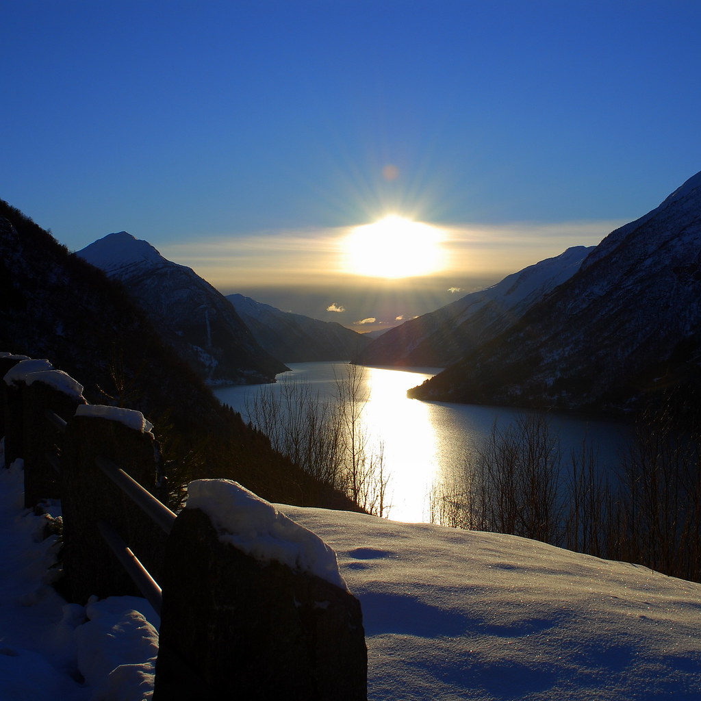 Sun and the fjord. by storeknut