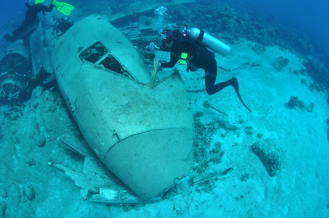 Diving DC-3 - Nassau, Bahamas