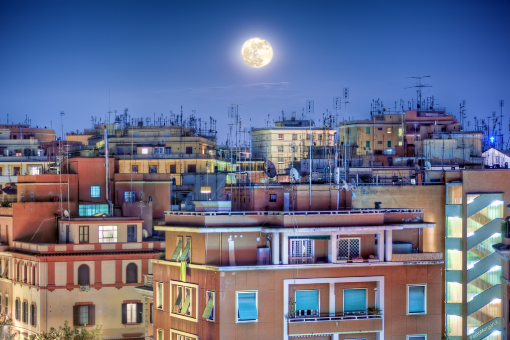 The Moon in Rome, Italy - HDR by night
