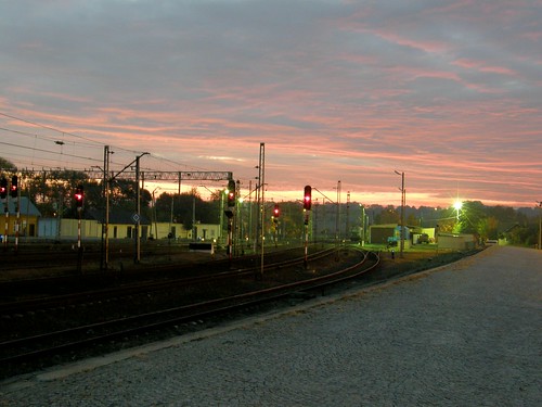 railroad sunset sky sun colors station sunrise dawn dusk poland polska rail railway olympus picturesque climate pkp podkarpackie podkarpacie rzeszów subcarpathian subcarpathia sp550uz