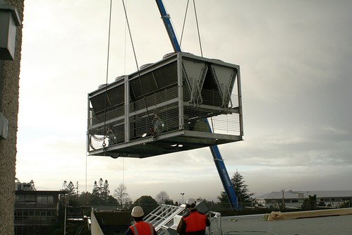 Chiller.. on it's way up to the roof