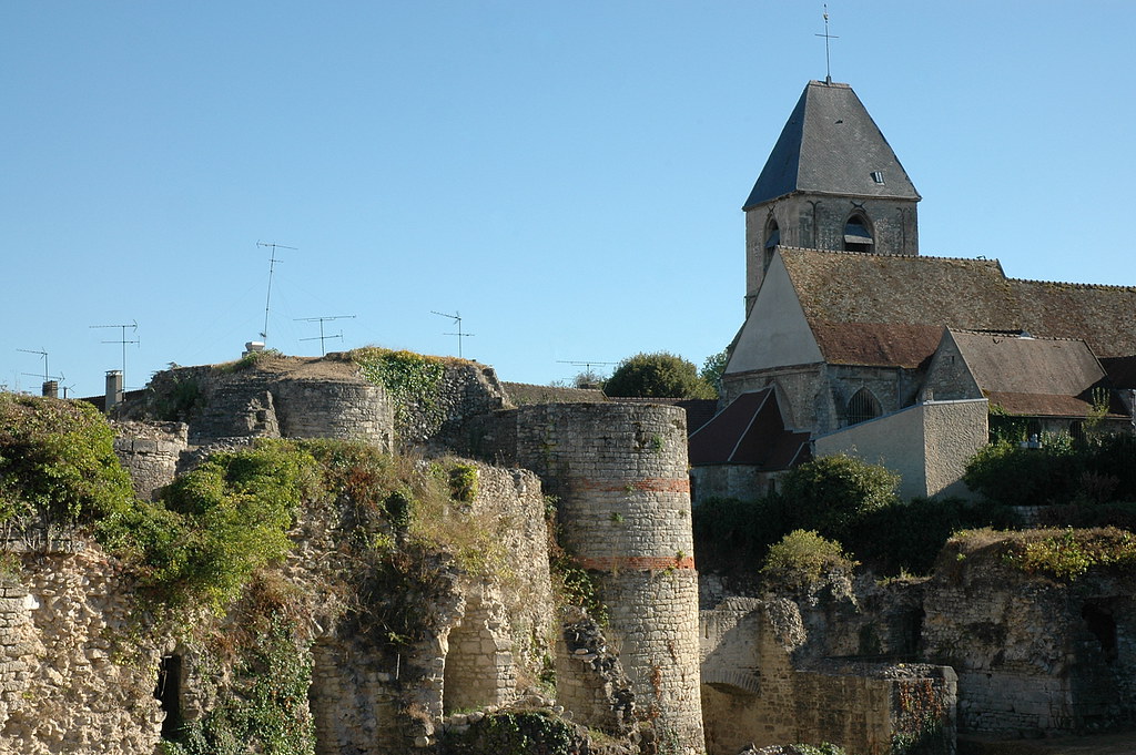 Château de Beynes - Yvelines | Le château de Beynes est cons… | Flickr