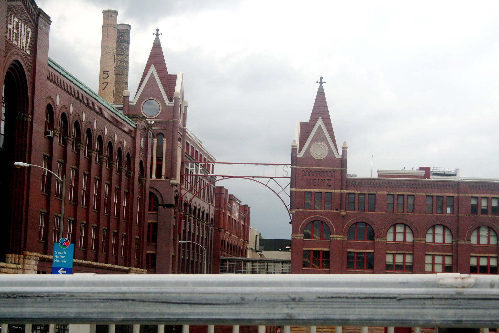 Heinz Lofts