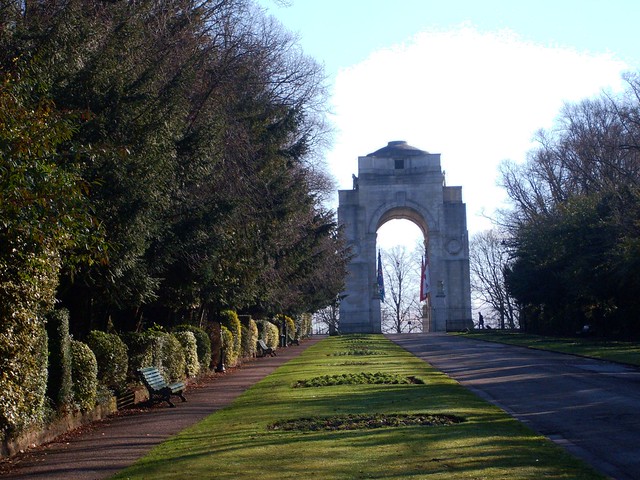 Lutyens' Memorial Arch & Peace Walk