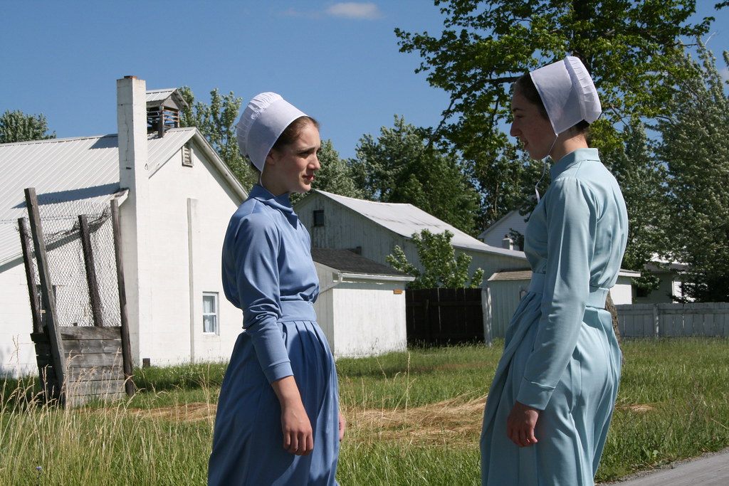 Amish Girls Talking II.