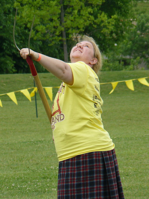 Joyce in the Women's Sheaf Toss Competition