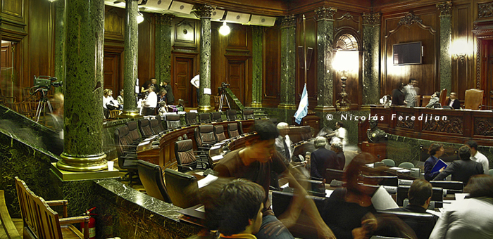 Representantes de la red de subtes del Reino Unido en la Legislatura porteña by Nicolás Eduardo Feredjian