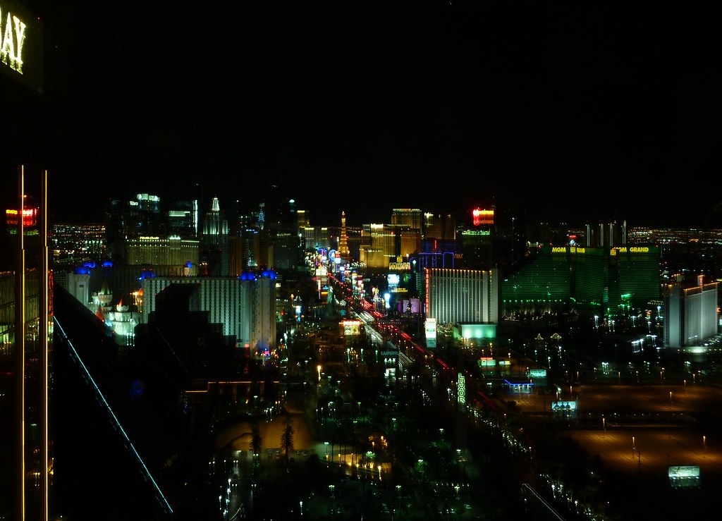 Las Vegas Strip From 39th Floor Four Seasons Hotel 2 Flickr