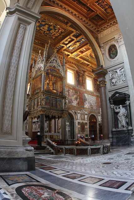 Altar & Altaraufbau