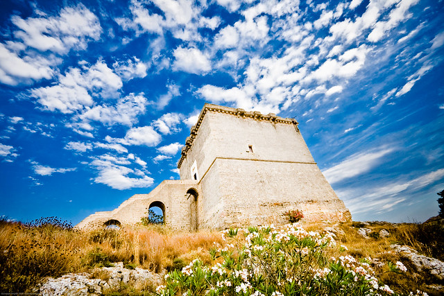 A Tower In The Blue (Torre dell'Alto - Santa Caterina - Salento - Puglia - Italia - Italy)