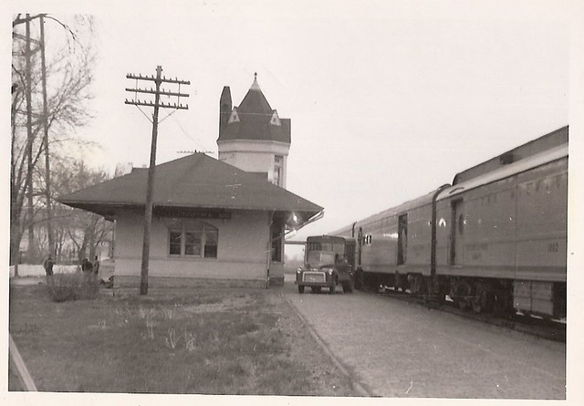 MILWAUKEE RAILROAD, SW LIMITED NO. 26, CHILLICOTHE, MO LATE 50S