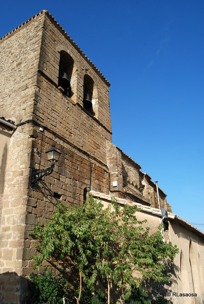 Iglesia de San Martín, Izco | La iglesia que hoy vemos es fr… | Flickr