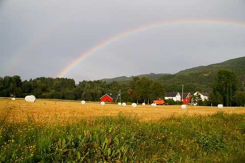 travel viaje norway arcoiris geotagged norge rainbow noruega scandinavia 2009 smörgåsbord escandinavia hegra luciojosémartínezgonzález luciojosemartinezgonzalez geo:lat=634603123333333 geo:lon=11193068