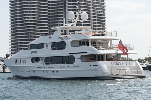 Tiger Woods' Yacht Privacy 1 | by Duncan Rawlinson - Duncan.co