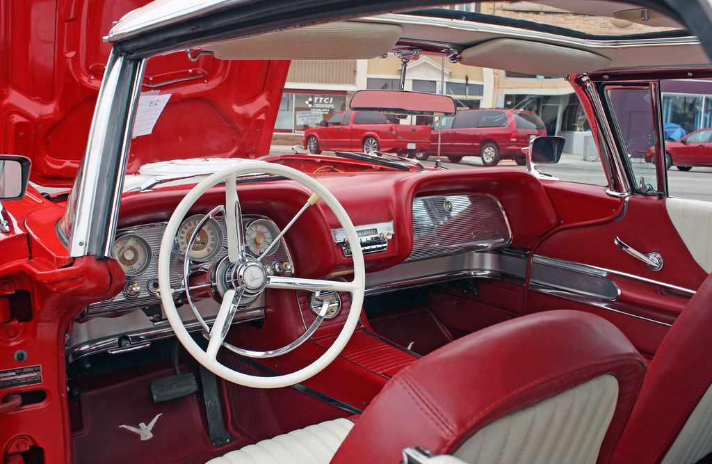 1960 Ford Thunderbird Coupe With Manually Operated Sunroof… | Flickr
