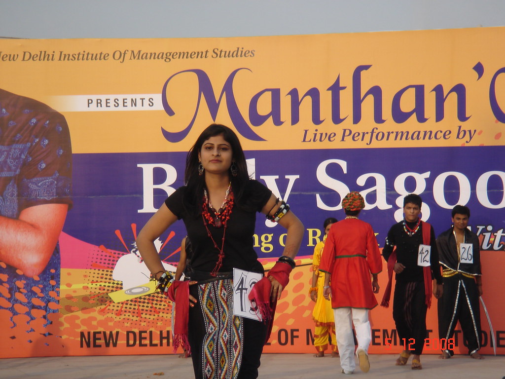 Manthan@NDIMS,Delhi - Desi girl - mayank