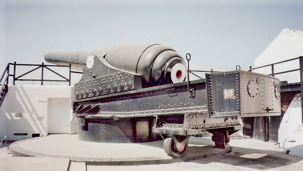 Gibraltar 100 Ton Gun 2000