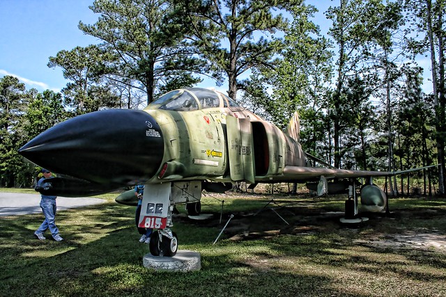 F-4 Phantom-8