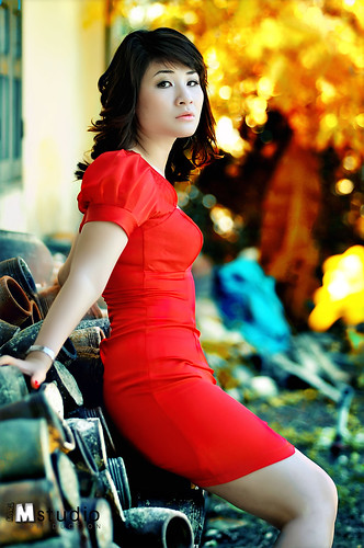 LINH KIEU | Model: linh kieu Photographer: karlmai for more … | Flickr