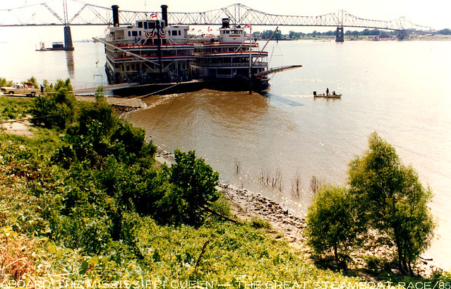 MQ/DQ Steamboats Natchez, MS Landing Under the Hill