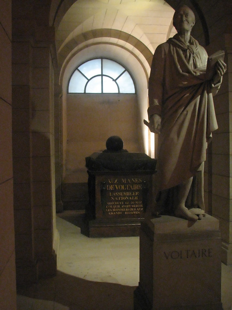 Pantheon's Crypt - Voltaire's statue and tomb