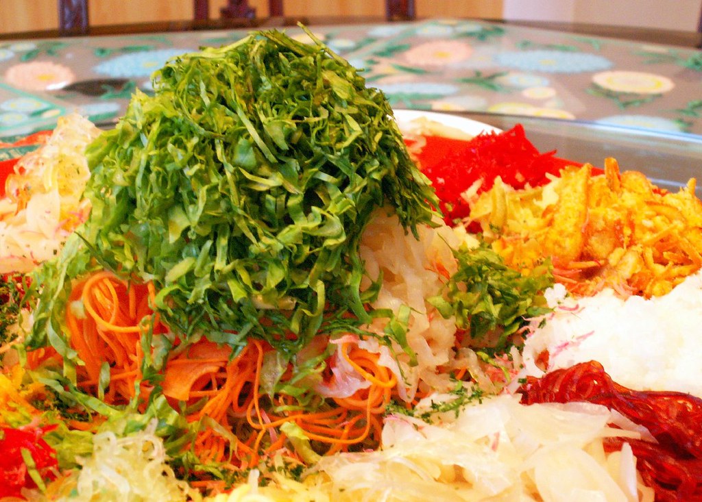Yu Sheng 鱼生 (Chinese New Year Fish Salad) | No Chinese New Y… | Flickr