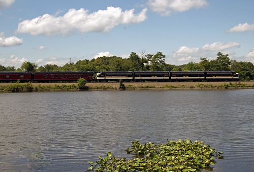 pennsylvania ns trains pa locomotives railroads norfolksouthern emd electromotivedivision ns4270 ns955 newgalilee