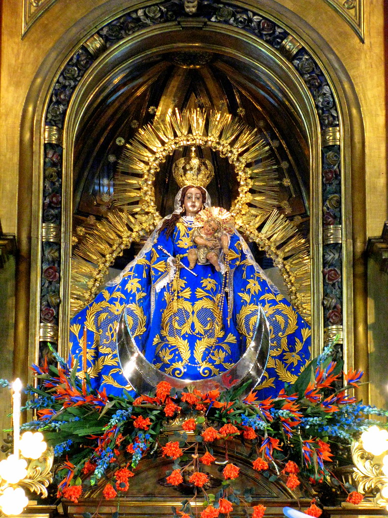 Imagen de la Santísima Virgen del Rosario, altar mayor del… | Flickr