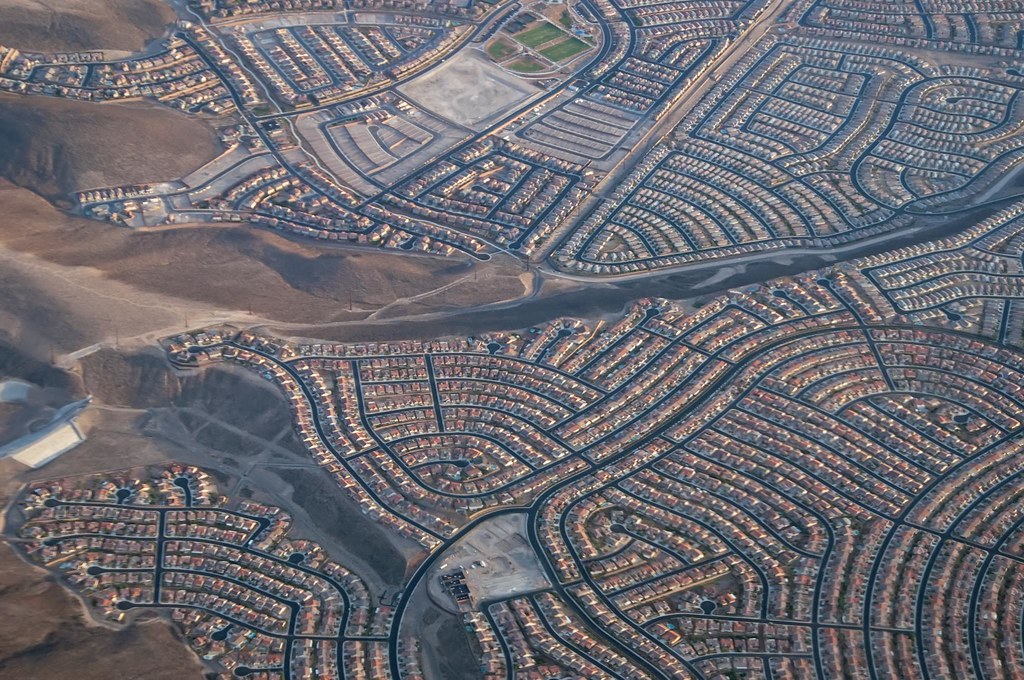 Suburban Sprawl, Vegas Style - a photo on Flickriver