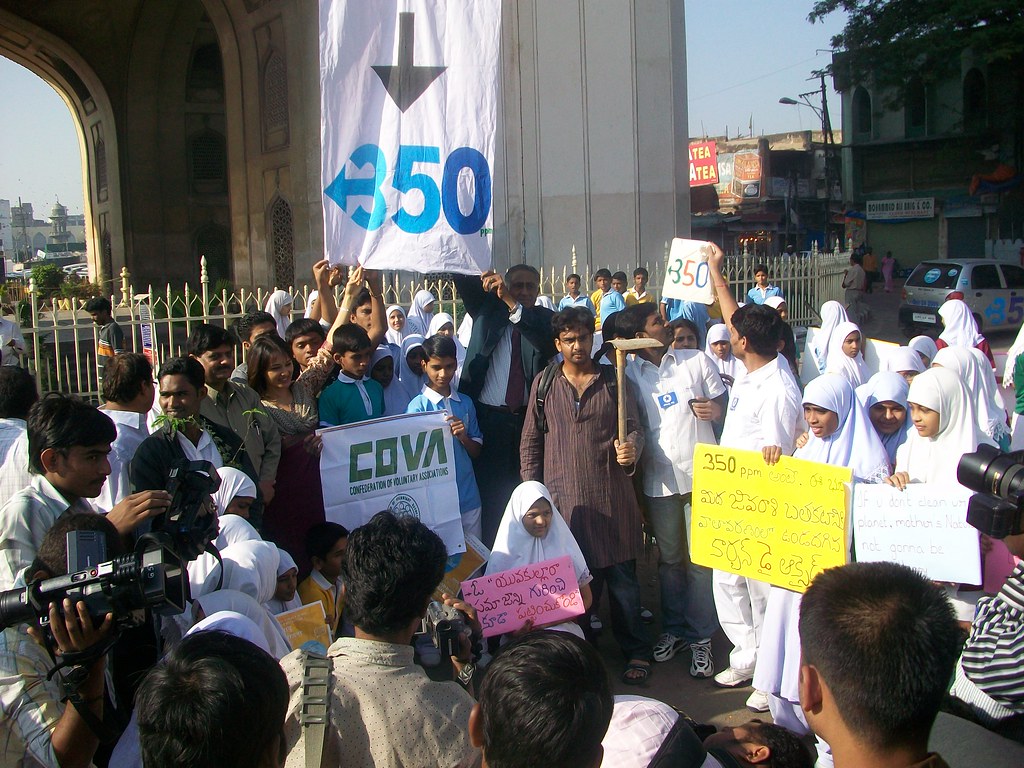 International Day of Climate Action- Formation of 350 at C… | Flickr