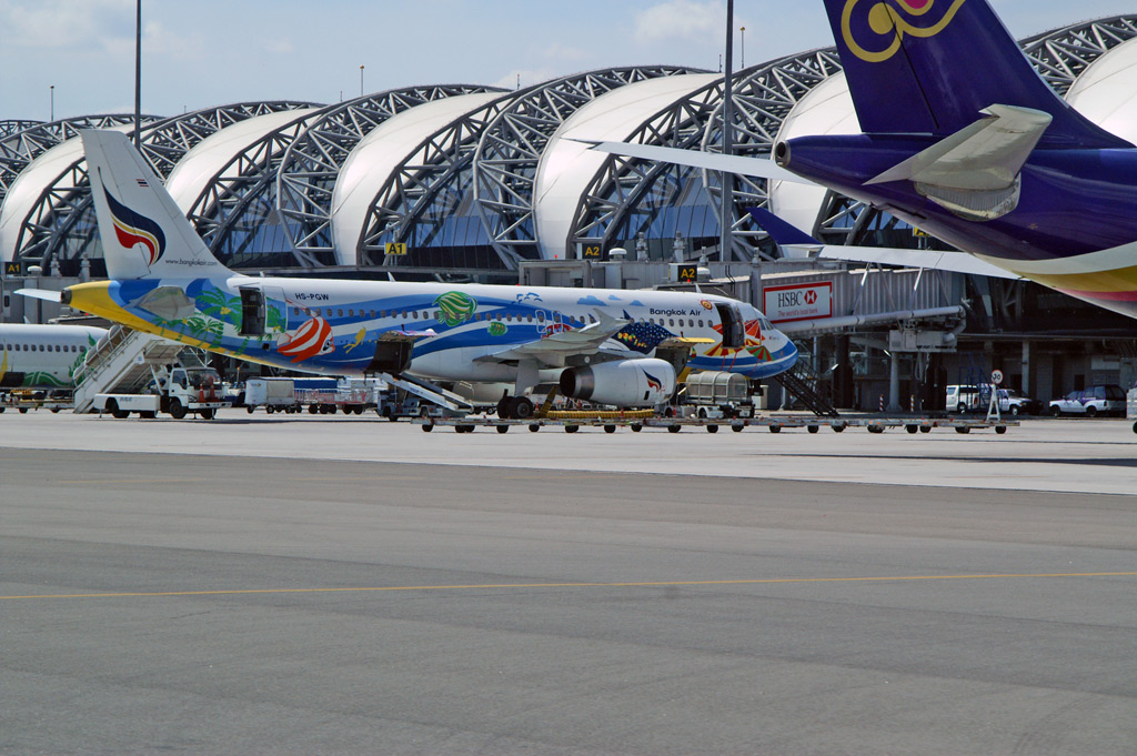 Бангкок аэропорт суварнабхуми вылет