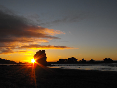 sunset christchurch cloud sun beach silhouette rock silhouettes sumner shagrock