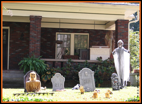Decatur, Ga. 2009  Halloween Yard Displays by -WHITEFIELD-