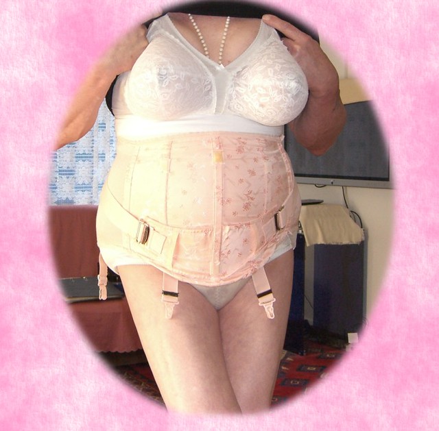 This Girdle and bra sit as pouredly the whole day!And some…
