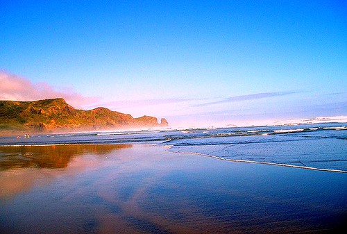 Bethells Beach 3 September 2006