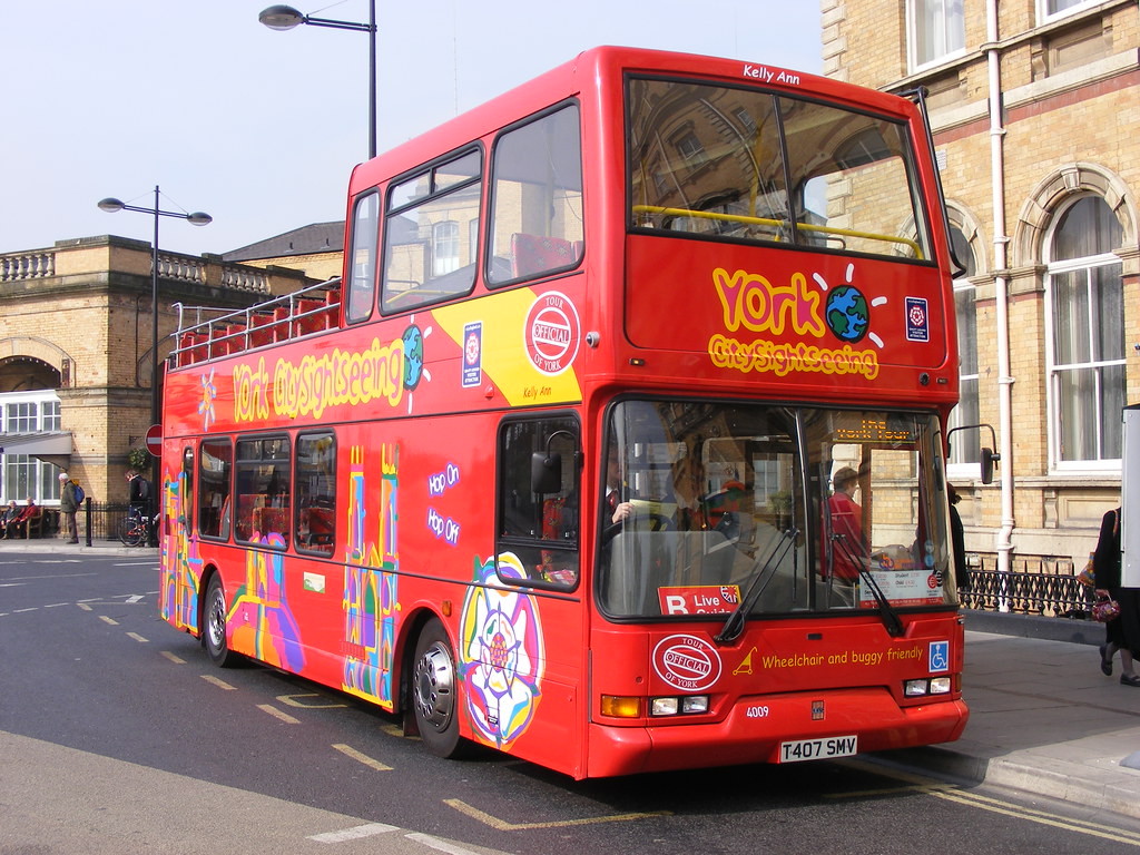 Transdev York Transdev York: 4009 T407SMV Dennis Trident/East Lancs | Flickr