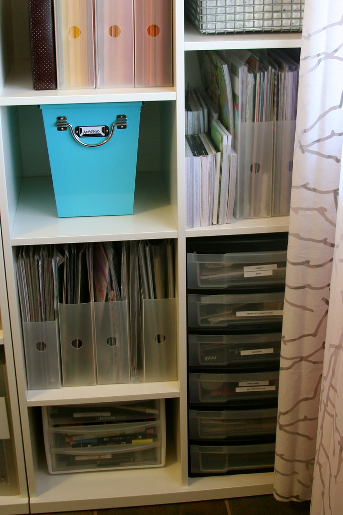 Office/craft room | Bonde Ikea shelves | Paula Wessells | Flickr