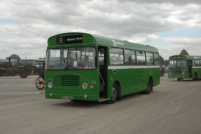 Bristol RE REU326S