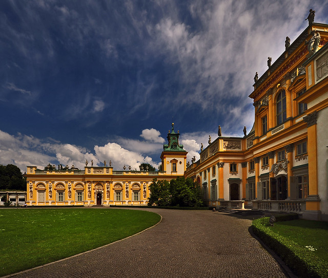 ~ Beautiful Sky At Wilanów Palace ~