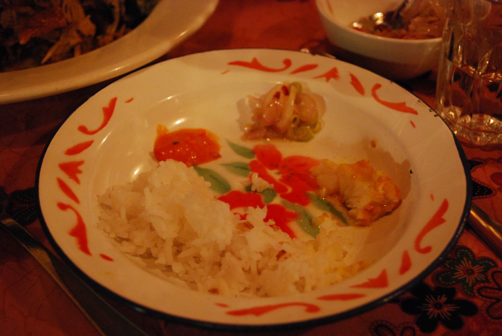 Enamel plates - Warung Agus | Cute plates that were so famil\u2026 | Flickr