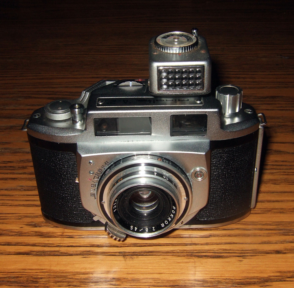 Minolta A-2
